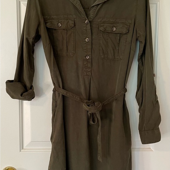 Eddie Bauer Cargo Shirt Dress w/ Tie Waist (8) - Picture 2 of 11